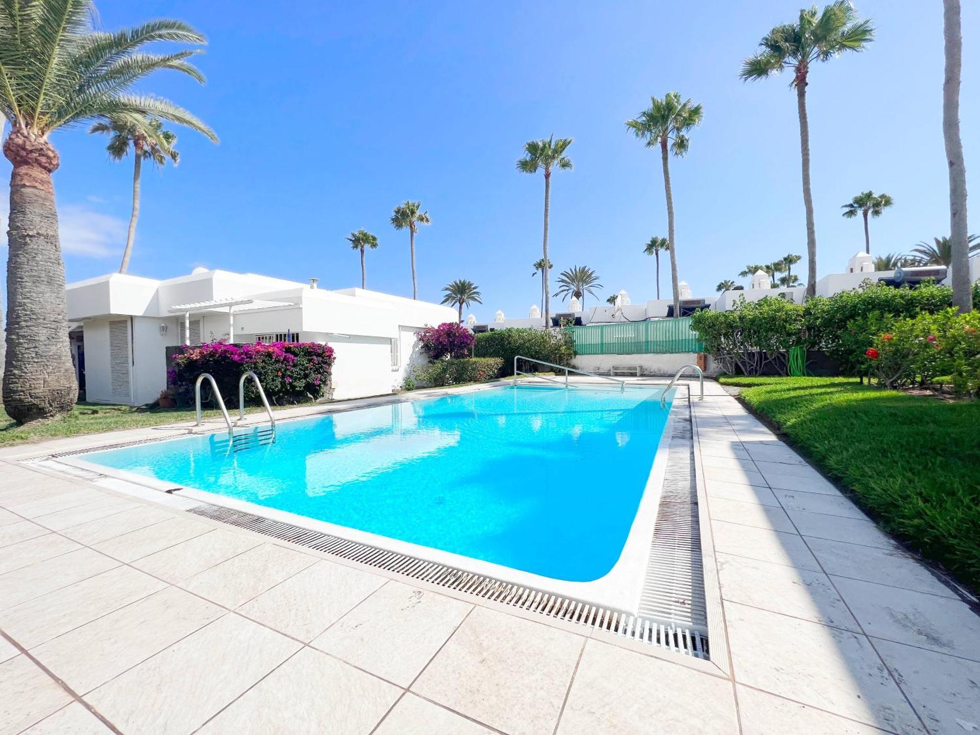 Bungalow Beside The Maspalomas Dunes By Pride Holiday Rentals Сан-Бартоломе Экстерьер фото