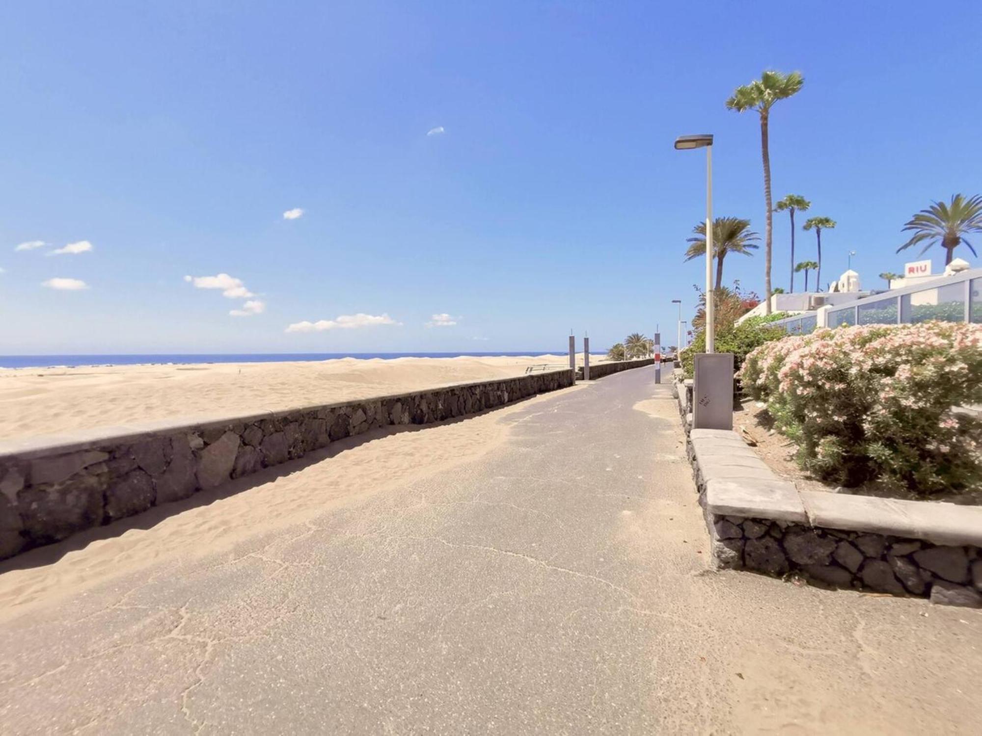 Bungalow Beside The Maspalomas Dunes By Pride Holiday Rentals Сан-Бартоломе Экстерьер фото